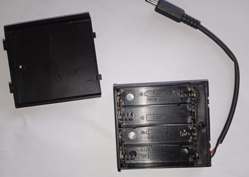 Külső táp adó T-0880 szekrényzárhoz